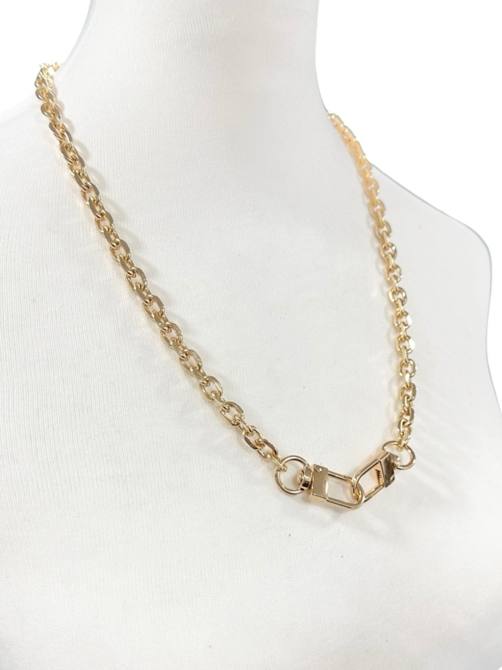 18K Gold Plated 23.5” Chain Necklace - Picture 7 of 8